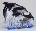 Image of PORC. DOLPHIN FAMILY ON WAVES