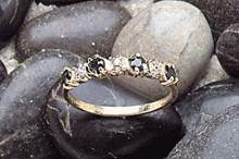 Image of 10K GOLD SAPPHIREDIA. RING - Size 08