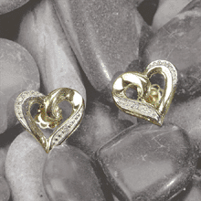 Image of 10K GOLD DIAMOND HEART EARRNGS