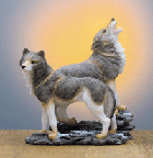 Image of PR ALAB WOLVES ON ROCK BASE